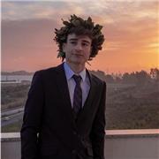 Laureato in ingegneria aerospaziale impartisce lezioni di matematica, fisica e autocad